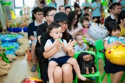 Phụ huynh 4.0: Cú chạm số hóa, bước ngoặt chọn trường mầm non
