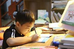 Chấm dứt 'một chương trình, nhiều bộ sách', Bộ trưởng Bộ GD&ĐT sẽ toàn quyền quyết định