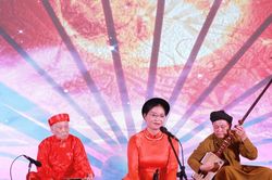 Liên hoan Ca trù Hà Nội 2025: Gắn kết truyền thống và phát hiện tài năng mới