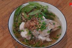 Về Rạch Giá ăn bún cá
