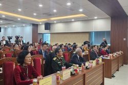 Công tác nghiên cứu khoa học ở Viện Nghiên cứu Văn hóa và Phát triển