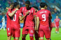 CAHN hạ gục ĐKVĐ Nam Định, Hải Phòng và Ninh Bình bất phân thắng bại ở vòng 5 V-League