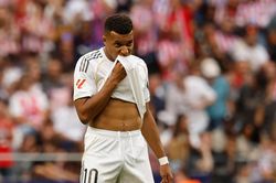 Real Madrid 'hành xác' khi gặp CLB yếu nhất Champions League