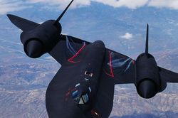 Lockheed SR-71 Blackbird : Huyền thoại bay nhanh nhất thế giới