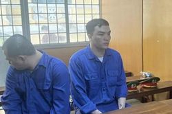 Ép nạn nhân cởi áo quay clip, dọa cho 'uống axít': 3 bị cáo lĩnh 46 năm tù