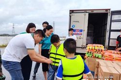 BIDV Lam Sơn hỗ trợ kịp thời cho bà con đang chịu ảnh hưởng của bão lũ
