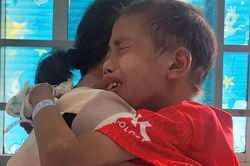 Sức khỏe của bé trai bị suy giảm miễn dịch yếu hơn, vẫn cần sự trợ giúp của cộng đồng.