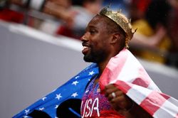 Noah Lyles lạnh lùng đáp trả khi được hỏi về kỷ lục của Usain Bolt