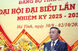 Thường trực Ban Bí thư: Tin tưởng Hà Tĩnh sẽ tiếp tục bứt phá, phát triển nhanh và bền vững
