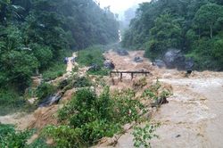 Lào Cai yêu cầu tạm ngừng tổ chức các tour, tuyến du lịch đến những khu vực chịu ảnh hưởng của bão
