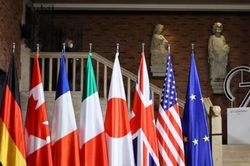 G7 tuyên bố tăng áp lực lên các quốc gia mua dầu của Nga