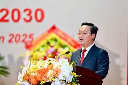 Ông Nguyễn Đức Trung tái đắc cử Bí thư Tỉnh ủy Nghệ An