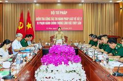 Bộ Tư pháp kiểm tra xử lý vi phạm thủy sản tại BĐBP Cà Mau
