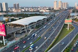 Lãnh đạo TP.Hồ Chí Minh làm việc với doanh nghiệp triển khai hai tuyến đường sắt chiến lược