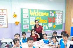 Hà Nội tái lập 30 cụm chuyên môn, thầy cô chờ 'rượu mới' thay vì 'bình cũ'