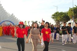 Lễ hội Nghinh Ông Thắng Tam 2025 mở đầu với chuỗi hoạt động thể thao