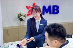 Tăng trưởng tín dụng cao, hướng vào sản xuất, kinh doanh