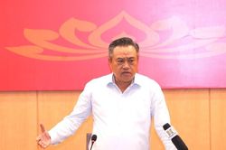 Chủ tịch Hà Nội chỉ đạo ứng phó khẩn cấp, không để người dân bị động trước bão số 11