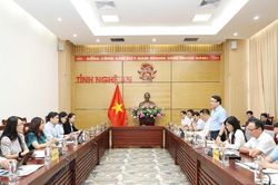 Bộ Ngoại giao làm việc với tỉnh Nghệ An về hội nhập và đối ngoại địa phương