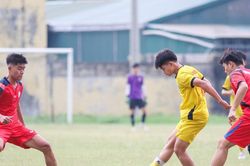 Trước thềm Giải League, U14 Sông Lam Nghệ An thi đấu giao hữu với Đội bóng Trường Đại học Sư phạm Kỹ thuật Vinh