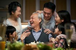 Bí quyết giữ gìn nếp nhà trong đời sống hiện đại
