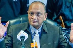 Chuyên gia bóng đá Đông Nam Á yêu cầu quan chức LĐBĐ Malaysia từ chức, khuyên không nên kháng cáo FIFA