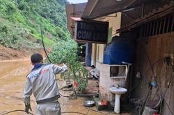 Đảm bảo thông tin thông suốt vùng lũ phục vụ chính quyền và người dân