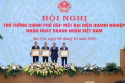 Thủ tướng nêu 5 mong muốn đối với doanh nghiệp và doanh nhân