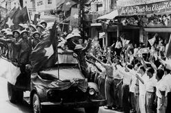 71 năm Giải phóng Thủ đô (10/10/1954 - 10/10/2025): Mốc son rực rỡ của nhân dân Thủ đô