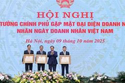 Công ty CP Gỗ An Cường vinh dự được nhận Huân chương Lao động hạng Ba