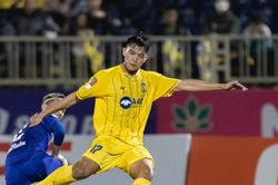 Trung vệ Sông Lam Nghệ An - Trần Nam Hải và cơ hội ở U23 Việt Nam
