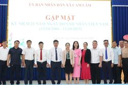 Xã Cam Lâm gặp mặt kỷ niệm Ngày Doanh nhân Việt Nam