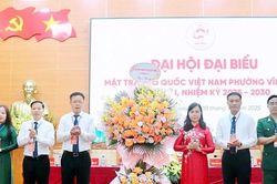 Phát huy sức mạnh khối đại đoàn kết toàn dân tộc, xây dựng phường Vĩnh Yên văn minh, hiện đại