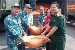 Cập nhật tình hình lũ lụt và công tác cứu trợ ngày 12/10