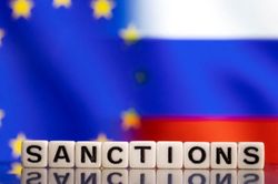 EU rạn nứt trừng phạt Nga vì lợi ích ngân hàng Áo