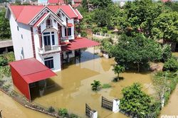 Cảnh báo mưa lớn, lũ rút chậm, ngập lụt còn kéo dài ở miền Bắc