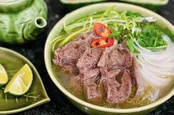 Khai thác di sản văn hóa phi vật thể Phở Hà Nội