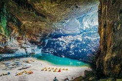 Vườn quốc gia Phong Nha - Kẻ Bàng giành 'cú đúp' giải thưởng du lịch thế giới