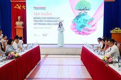 Nghệ An nâng cao sức mạnh truyền thông báo chí cho chiến lược phát triển xanh
