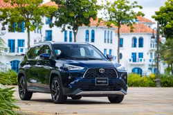 Top 10 xe xăng dầu bán chạy tháng 9: Toyota Yaris Cross bất ngờ vút lên ngôi đầu