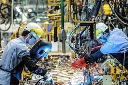 Chính phủ đặt mục tiêu GDP năm 2026 tăng 10%