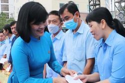 Huy động 6.000 tỷ đồng chăm lo Tết Bính Ngọ 2026 cho đoàn viên, người lao động