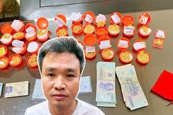 Tráo vàng thật bằng vàng giả, 6 người bị bắt giữ