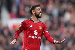 MU ra giá bán Bruno Fernandes