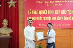Đỗ Hoàng Hên xúc động: 'Tôi khát khao cống hiến cho bóng đá Việt Nam'