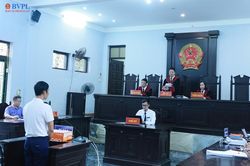Chấp nhận kháng nghị của Viện kiểm sát, Tòa tuyên miễn trách nhiệm hình sự với bị cáo Thái Khắc Thành