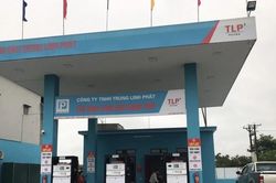 Giá xăng dầu hôm nay 17/10/2025: Giá xăng tăng, giá dầu giảm