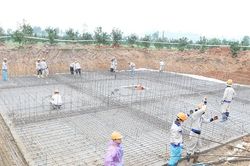 Tháo gỡ vướng mắc, đẩy nhanh tiến độ bồi thường để bàn giao mặt bằng các dự án đường dây 220kV trên địa bàn Nghệ An