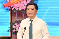 Bộ trưởng Nguyễn Hồng Diên phát biểu kết luận Hội nghị ngành Công Thương các tỉnh, thành phố khu vực phía Bắc 2025