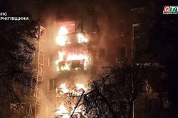 Nga dội mưa tên lửa giữa đêm, nhiều thành phố ở Ukraine chìm trong bóng tối